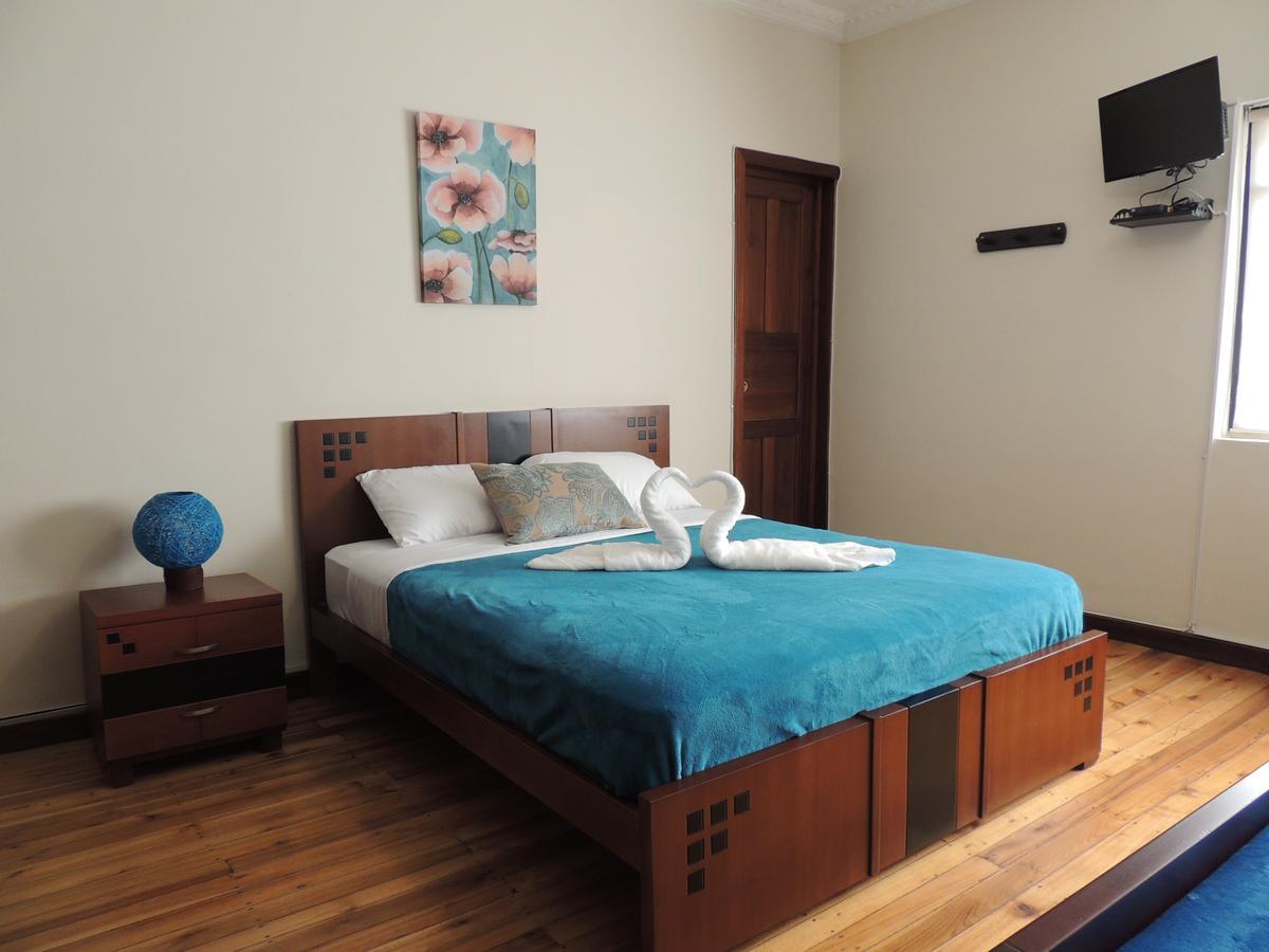 Blue Bird Bed And Breakfast Cuenca Exterior foto